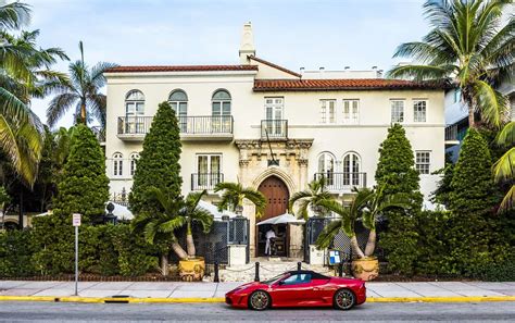 versace house in south beach miami address